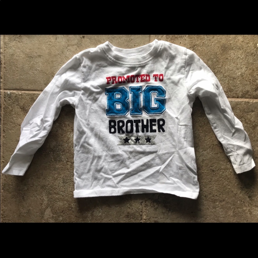 2T “promoted to big brother” T-shirt